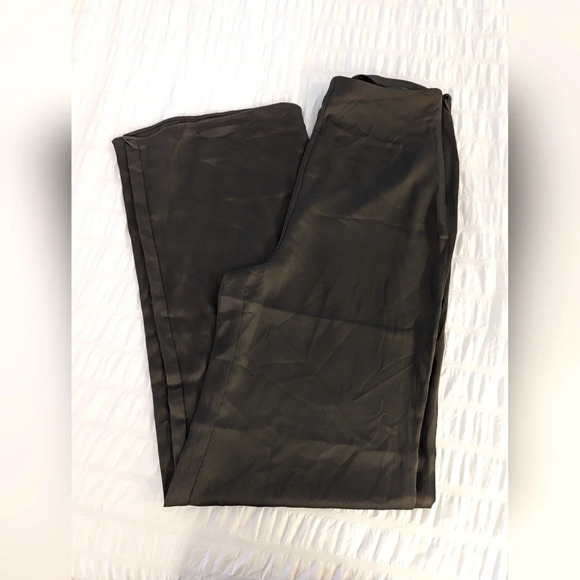 Guess Green Satin Wide Leg Pants Size 2 - Picture 1 of 7